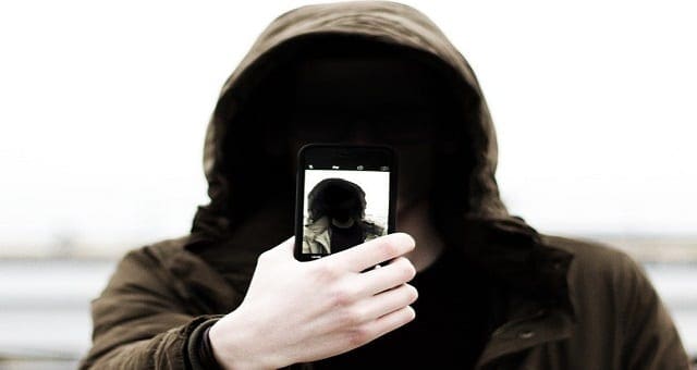 android phone only allow calls from contacts