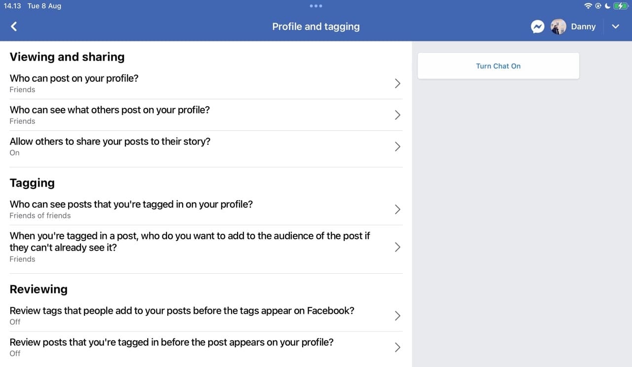 Facebook profile and tagging settings screenshot