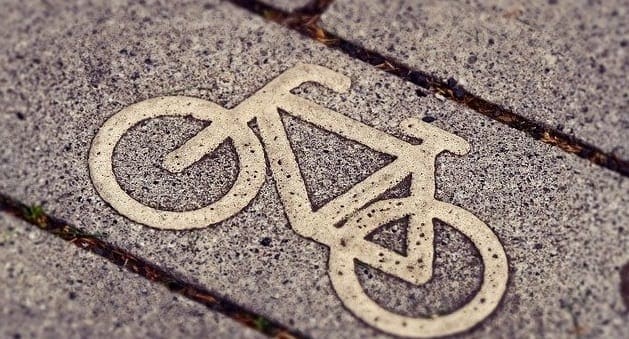 google maps not showing bike option