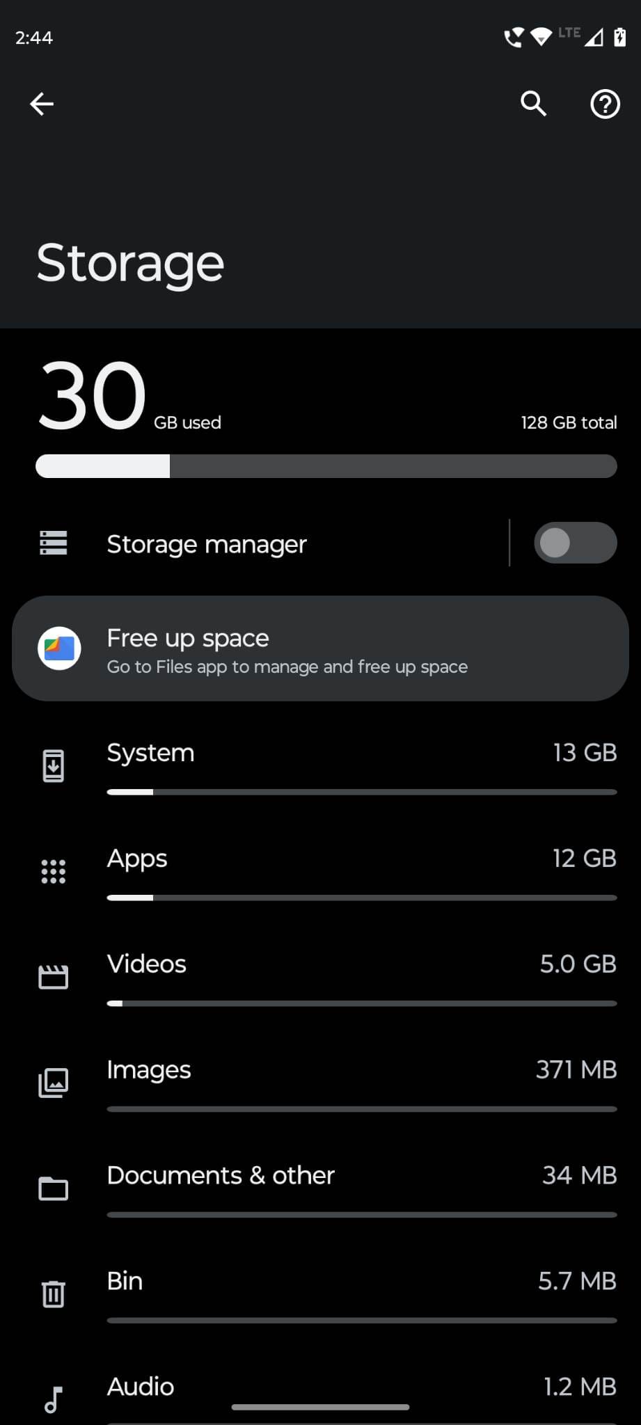 Make Space on Your Phone to resolve Facebook videos not playing