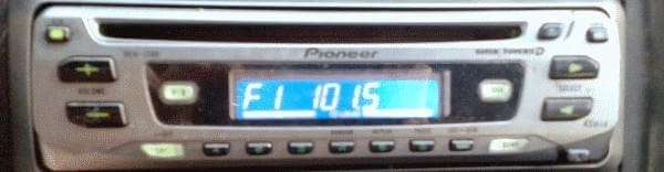 Pioneer DEH-1700: How to Set the Clock