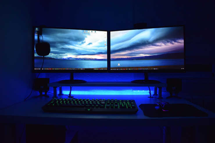 Use Mouse Second Monitor Gaming